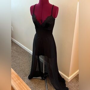 Elegant Black Lace Evening Dress